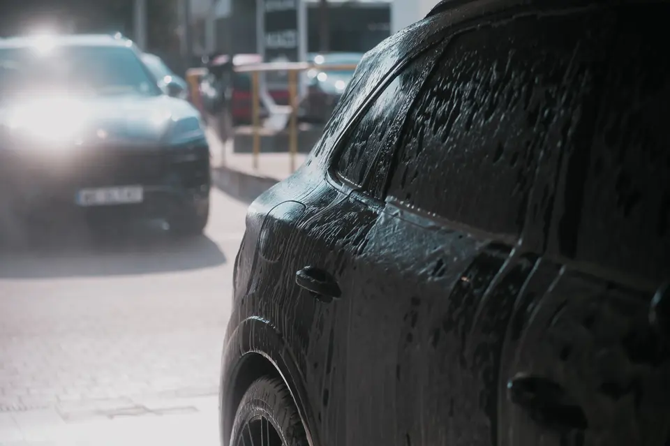 Wjazd do Detailing 2000 w Olsztynie